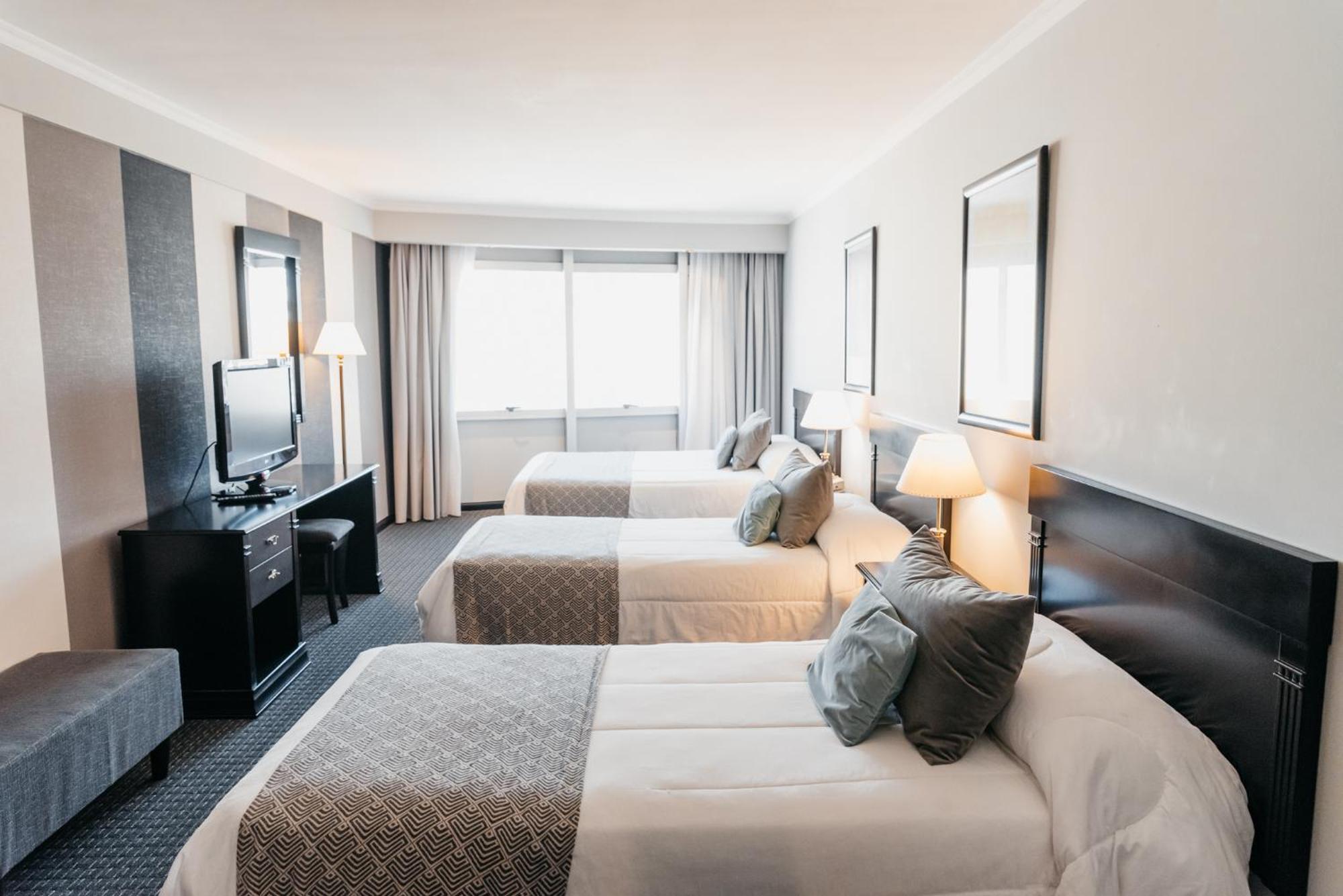 Plaza Real Suites Hotel ロサリオ エクステリア 写真